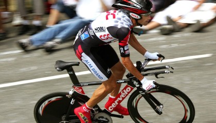 开云体育在线-“中国足球协会推动职业联赛标准化”，中国足球协会会标